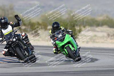 media/Jan-15-2026-Racers Edge (Thu) [[dfebeb70ab]]/3-B Group/Session 4 (Turn 5)/